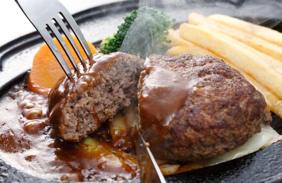 ハンバーグランチは大人気のメニューです | 美味しいお肉が赤羽で食べられるレストラン・Cityバーグ