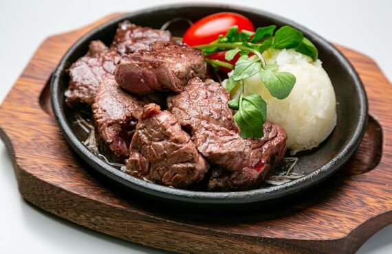 川口市からもステーキを食べに来ていただいています | 美味しいお肉が赤羽で食べられるレストラン・Cityバーグ